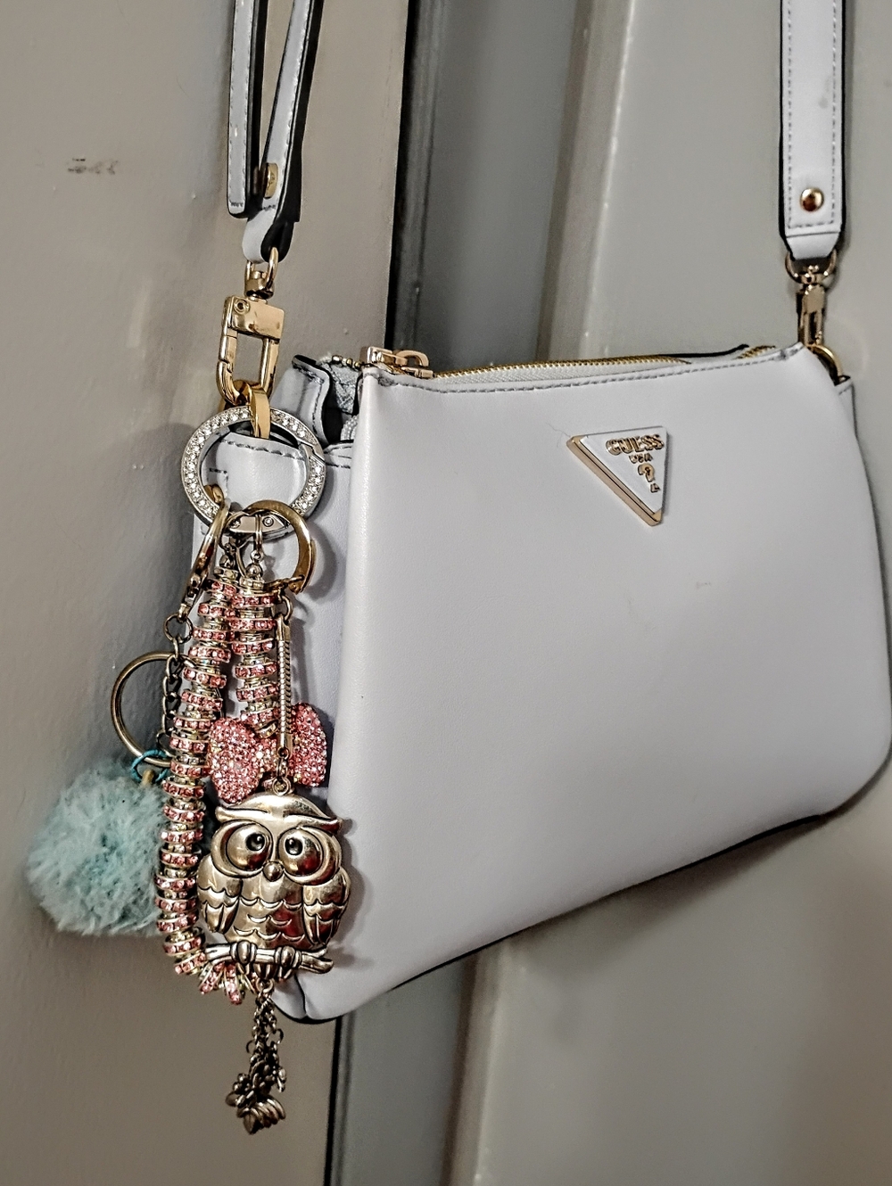 GUESS USA Iwona Triple Top Zip Crossbody Bag + Charms - Picture 2 of 4